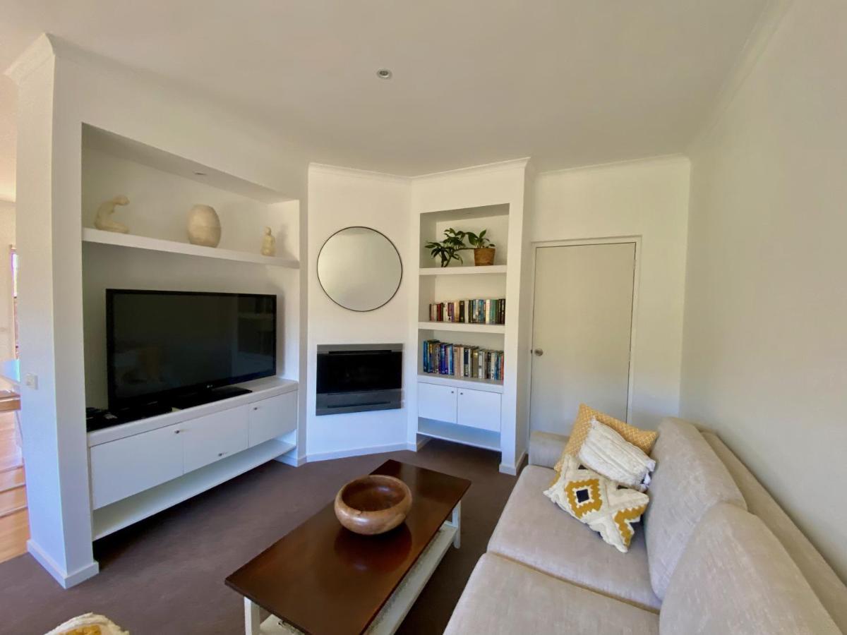 Brydon House Apartment *