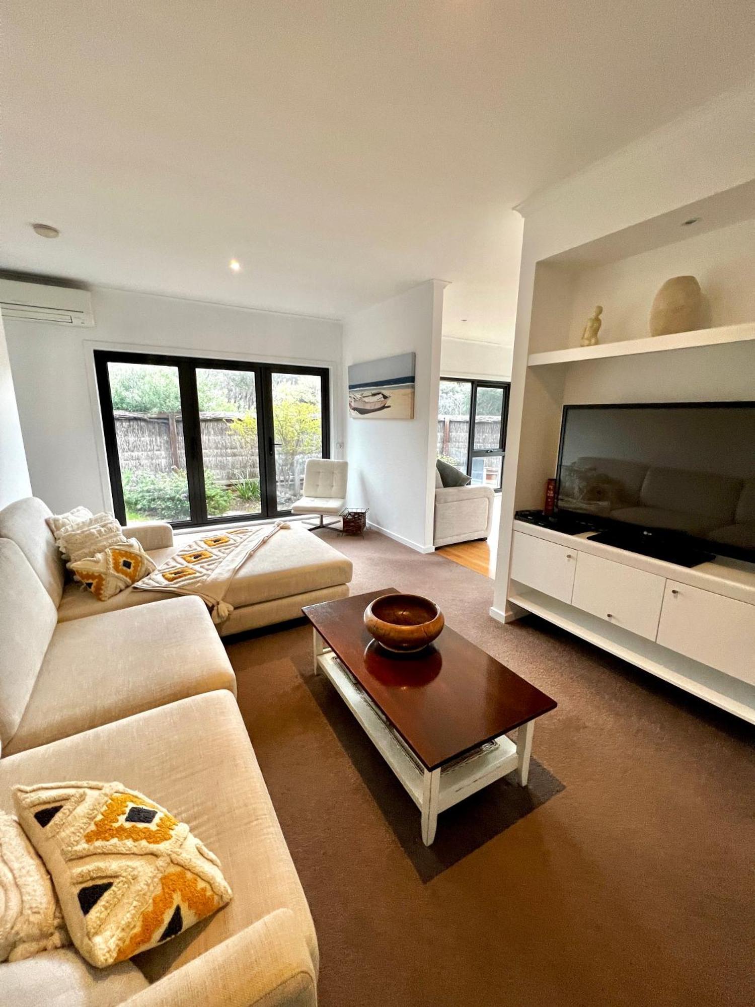 Brydon House Apartment